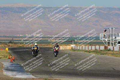 media/Aug-13-2023-CRA (Sun) [[1cfc37a6fb]]/Race 3 600 Superbike/Race/